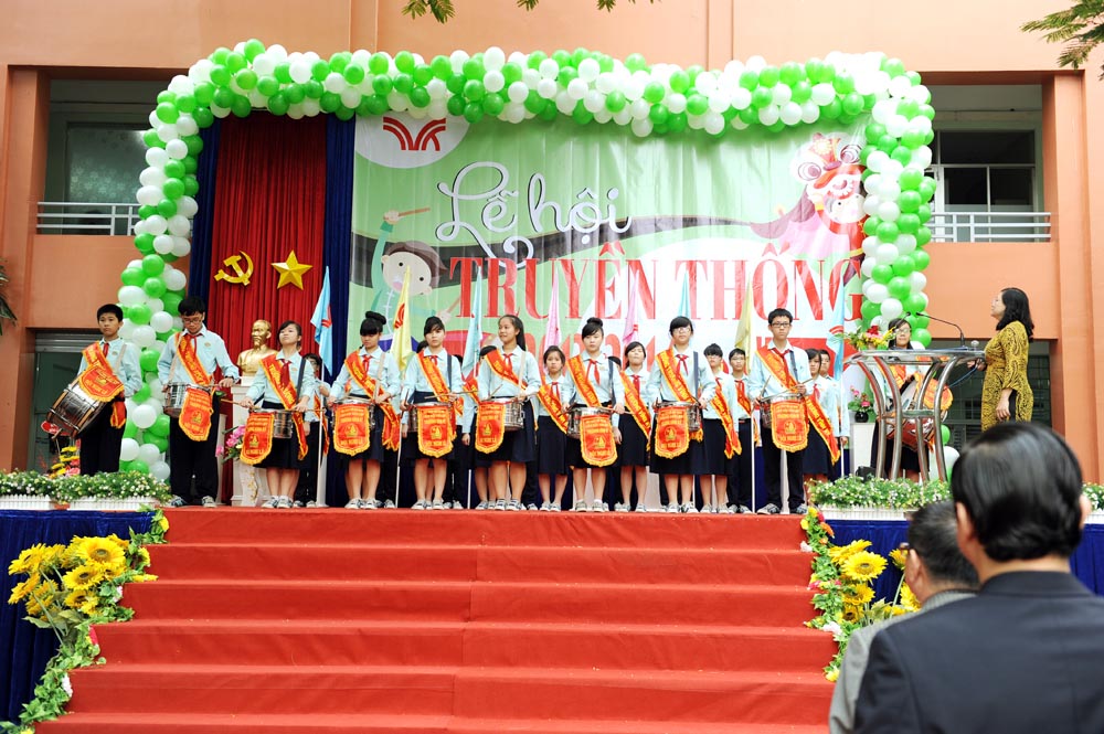Lễ Hội Truyền Thống 2013-2014